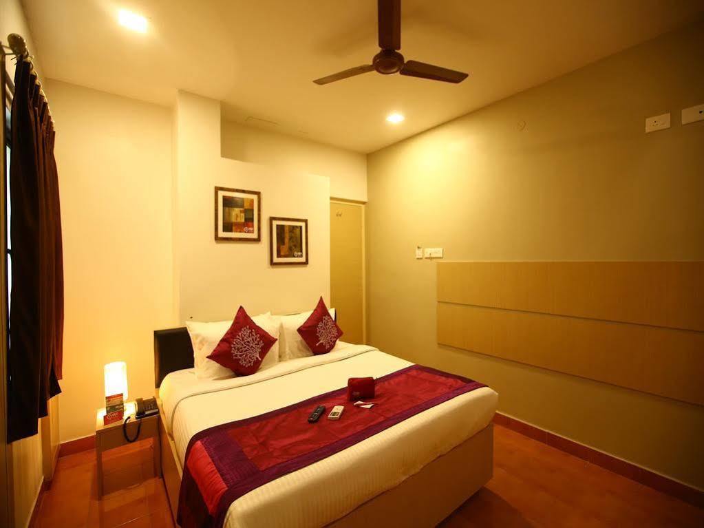 Oyo 968 Hotel Poigai Chennai Eksteriør bilde